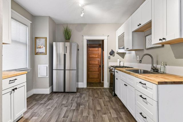3304 1st Avenue S, Minneapolis, MN 55408
