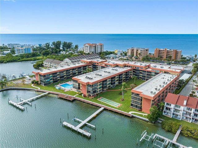 19701 GULF BOULEVARD 307, Indian Shores, FL 33785