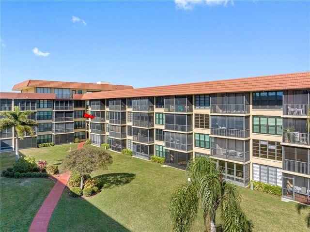 19701 GULF BOULEVARD 307, Indian Shores, FL 33785