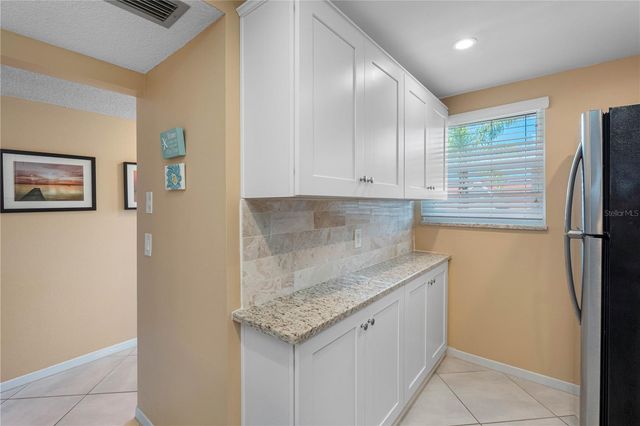 19701 GULF BOULEVARD 307, Indian Shores, FL 33785