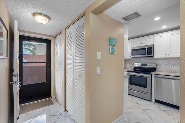 19701 GULF BOULEVARD 307, Indian Shores, FL 33785