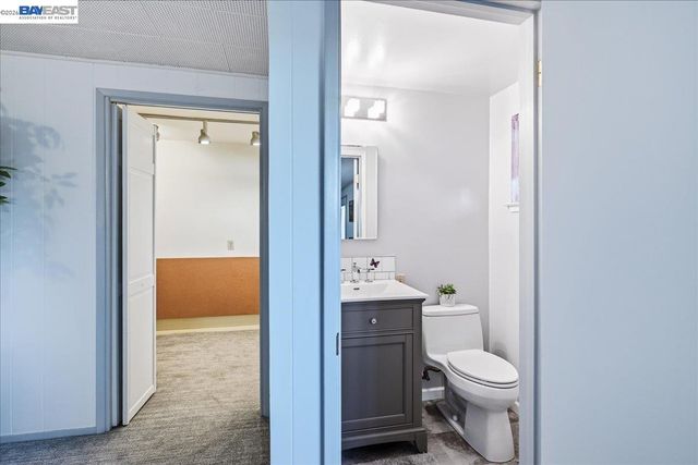 3439 Wyndale Dr, Castro Valley, CA 94546