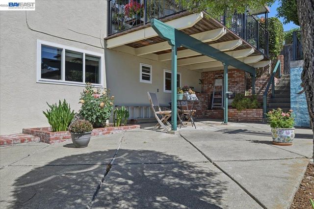 3439 Wyndale Dr, Castro Valley, CA 94546