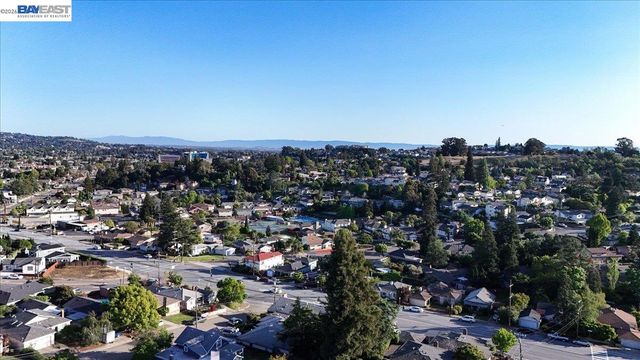 3439 Wyndale Dr, Castro Valley, CA 94546