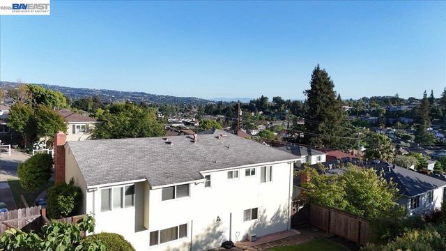 3439 Wyndale Dr, Castro Valley, CA 94546
