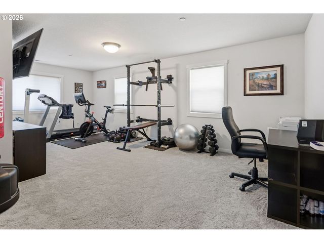 6635 LARISSA Ln, Gladstone, OR 97027