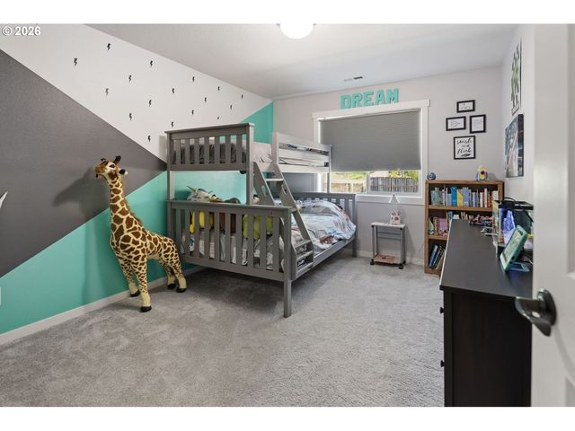 6635 LARISSA Ln, Gladstone, OR 97027