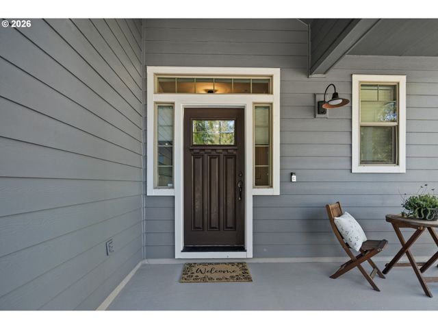 6635 LARISSA Ln, Gladstone, OR 97027