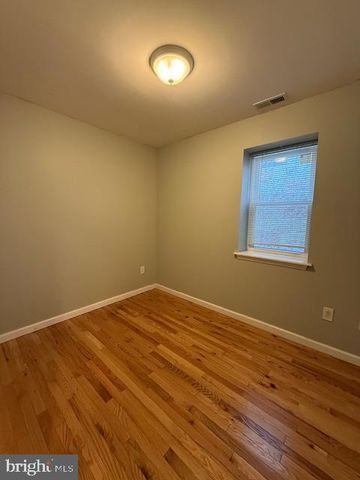 1307 E MOYAMENSING AVE, Philadelphia, PA 19147