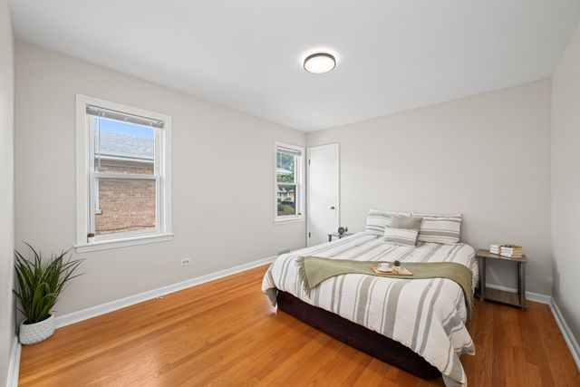 2920 N Sarah Street, Franklin Park, IL 60131