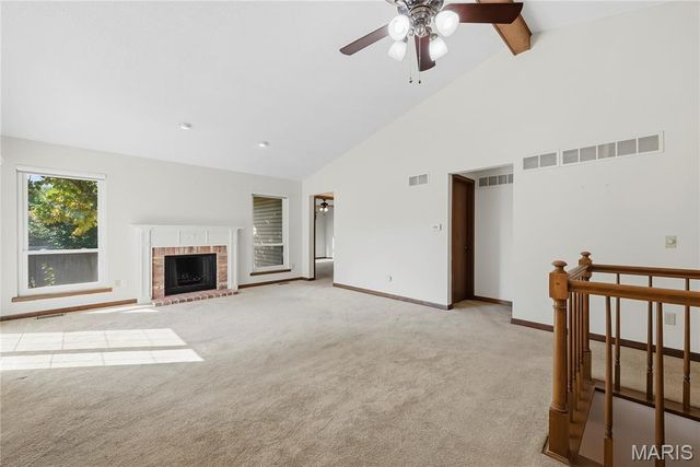 3044 Brentmoor Drive, St Charles, MO 63303
