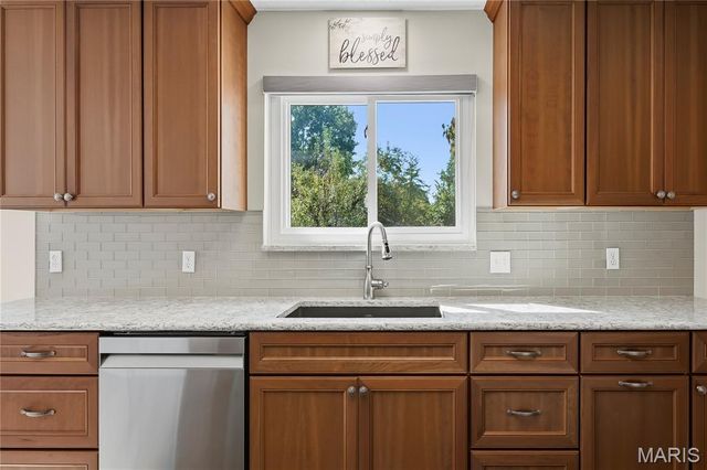 3044 Brentmoor Drive, St Charles, MO 63303