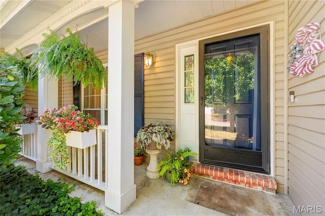 3044 Brentmoor Drive, St Charles, MO 63303