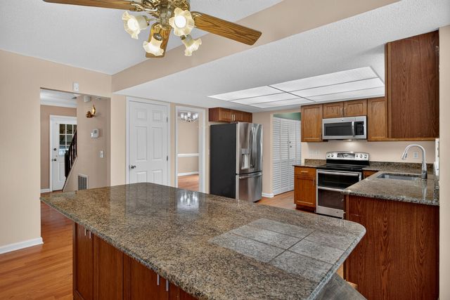 110 Mallock Court, Goose Creek, SC 29445