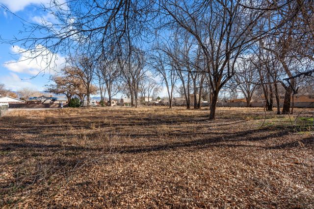 7914 Rancho De Roberto Road NW, Albuquerque, NM 87114