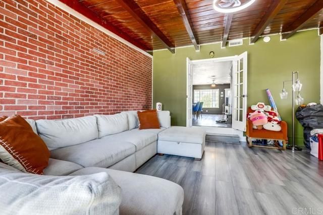 501 Willow Street, La Habra, CA 90631