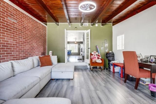 501 Willow Street, La Habra, CA 90631