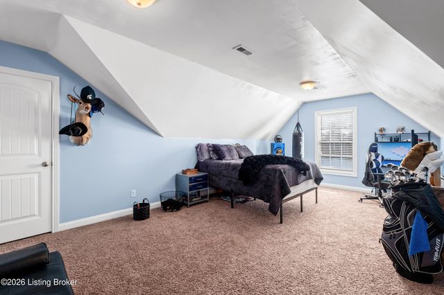 282 Fernwood Dr, Mt Washington, KY 40047