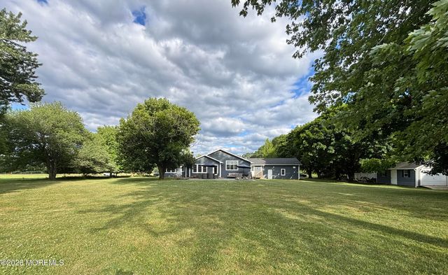 229 Dutch Lane Road, Freehold, NJ 07728