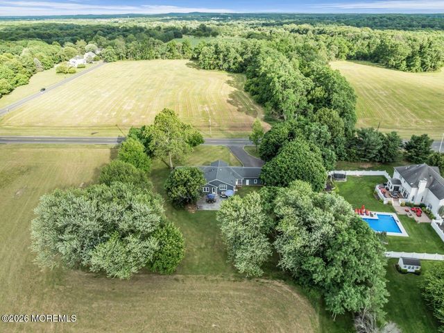 229 Dutch Lane Road, Freehold, NJ 07728