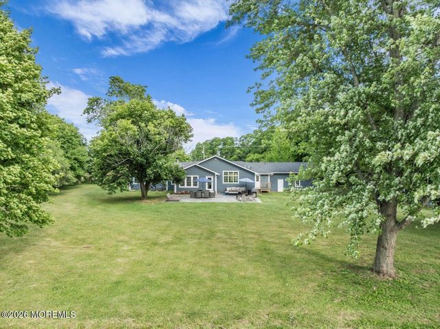 229 Dutch Lane Road, Freehold, NJ 07728