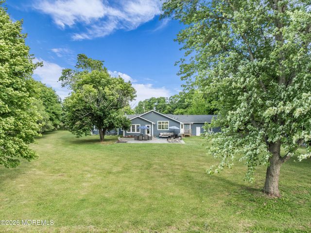 229 Dutch Lane Road, Freehold, NJ 07728