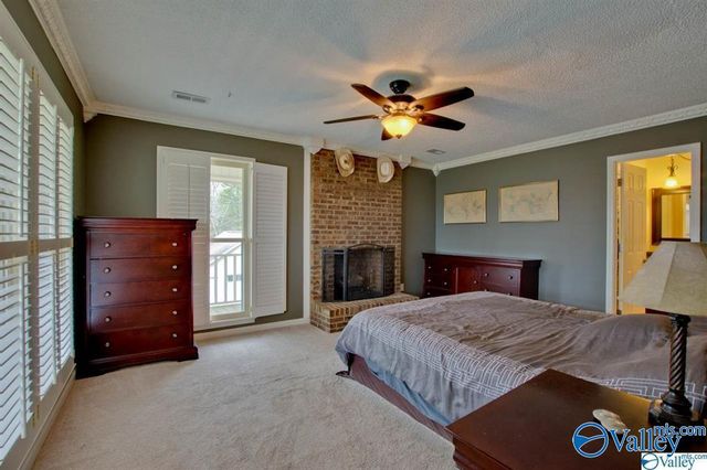 237 Brawley Drive, Owens Cross Roads, AL 35763