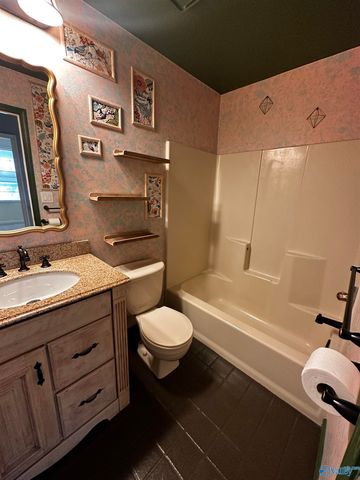 237 Brawley Drive, Owens Cross Roads, AL 35763