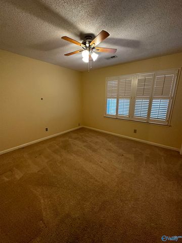 237 Brawley Drive, Owens Cross Roads, AL 35763