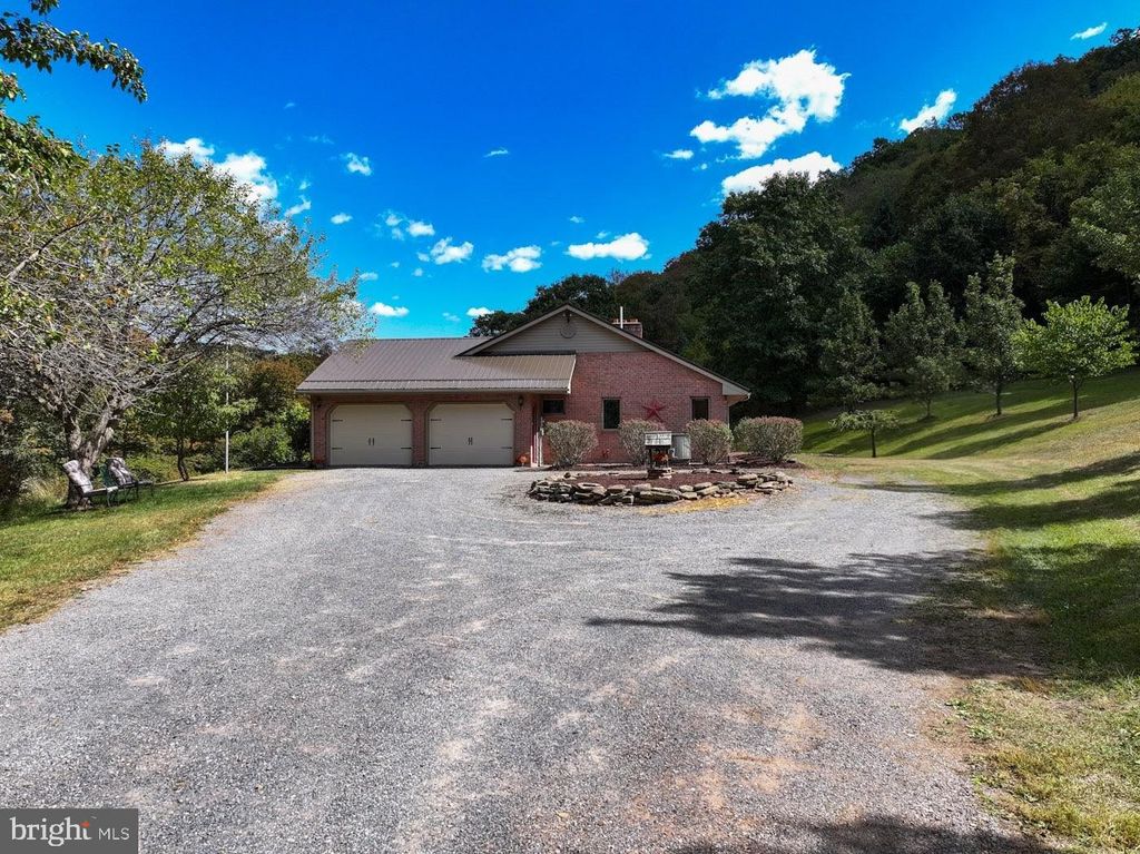 Image 13 of property listing at 353 PINE PITCH RD, Buffalo Mills, PA 15534