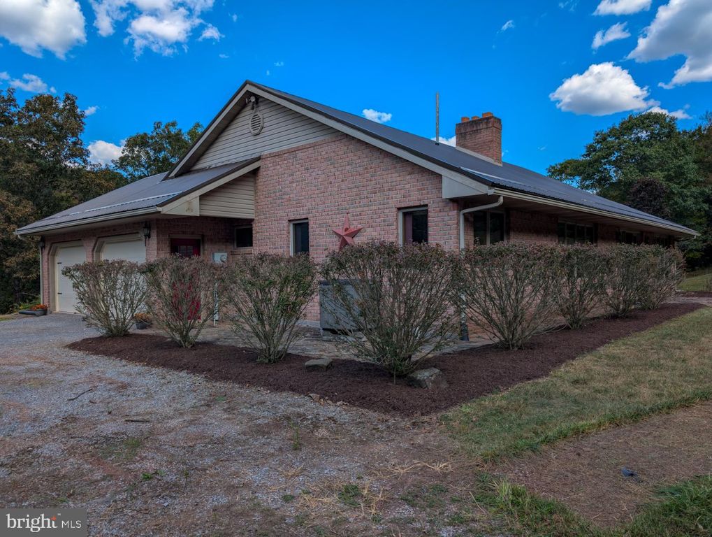 Image 67 of property listing at 353 PINE PITCH RD, Buffalo Mills, PA 15534