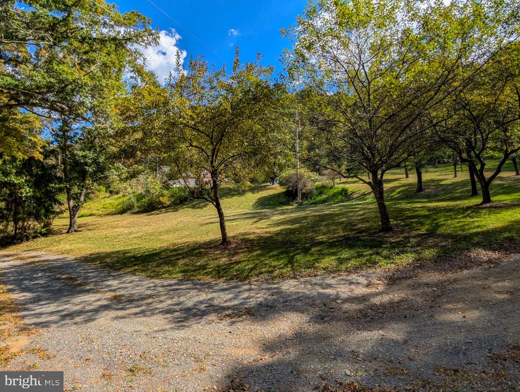 Image 69 of property listing at 353 PINE PITCH RD, Buffalo Mills, PA 15534