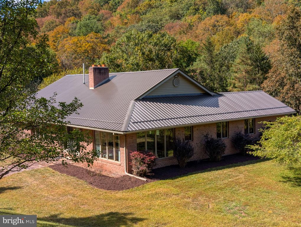 Image 75 of property listing at 353 PINE PITCH RD, Buffalo Mills, PA 15534