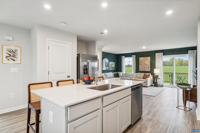 113 OLDFIELD DR, Charlottesville, VA 22902