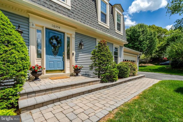 10354 STEAMBOAT LANDING LN, Burke, VA 22015