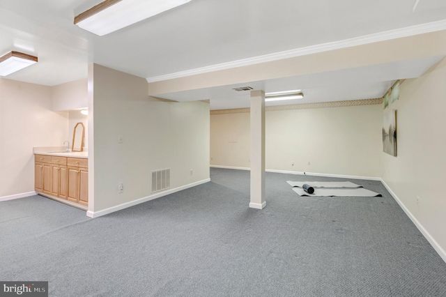 10354 STEAMBOAT LANDING LN, Burke, VA 22015