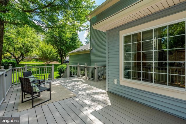 10354 STEAMBOAT LANDING LN, Burke, VA 22015