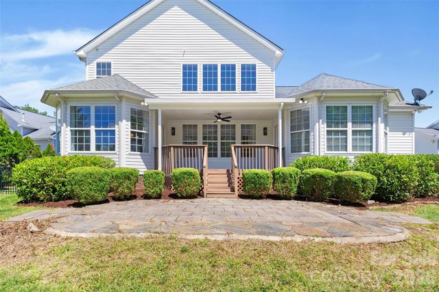 14724 Bridle Trace Lane, Pineville, NC 28134