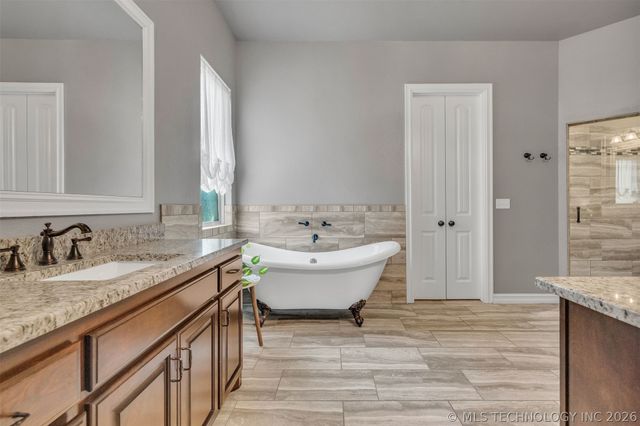 4202 W Orlando Place, Broken Arrow, OK 74011