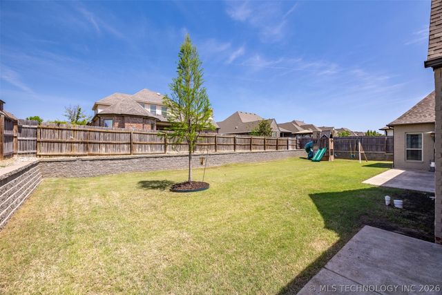 4202 W Orlando Place, Broken Arrow, OK 74011