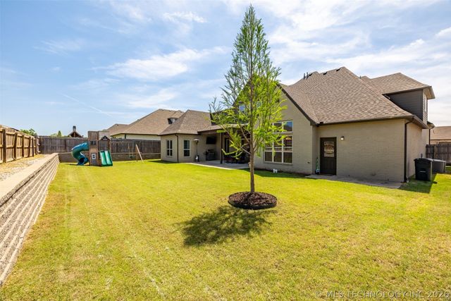 4202 W Orlando Place, Broken Arrow, OK 74011