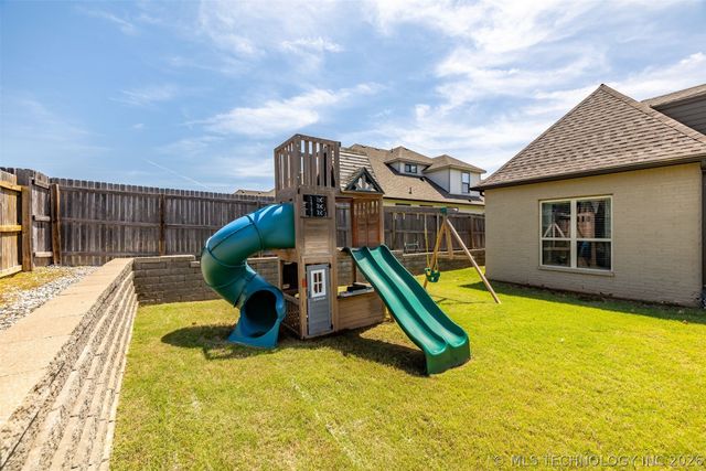 4202 W Orlando Place, Broken Arrow, OK 74011