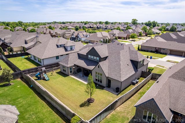 4202 W Orlando Place, Broken Arrow, OK 74011