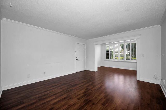 8301 BARDMOOR BOULEVARD 109, Seminole, FL 33777