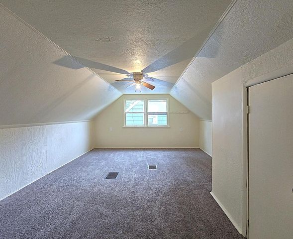 5333 N 46th STREET, Milwaukee, WI 53218