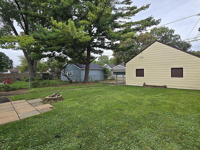5333 N 46th STREET, Milwaukee, WI 53218