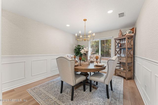 1918 OAK Circle, Atlantic Beach, FL 32233