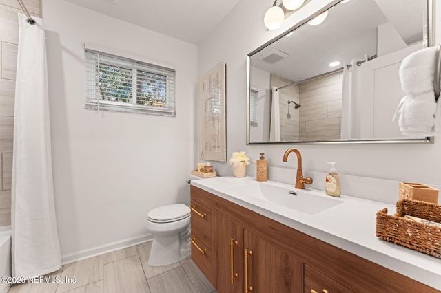 1918 OAK Circle, Atlantic Beach, FL 32233