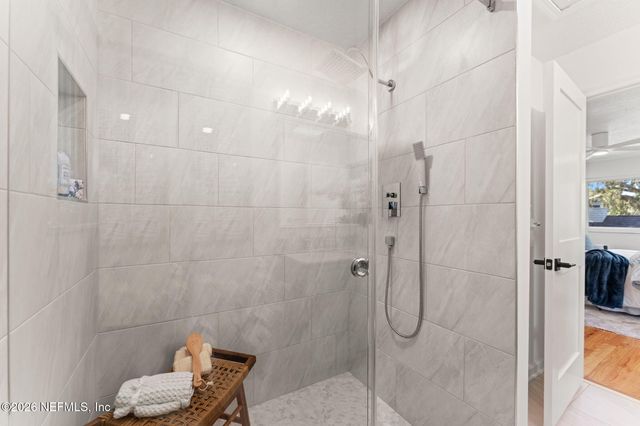 1918 OAK Circle, Atlantic Beach, FL 32233