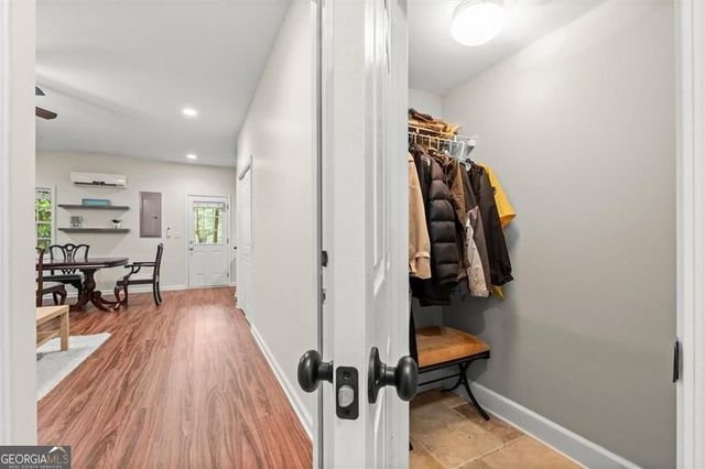 1707 Waters Edge Trail, Roswell, GA 30075